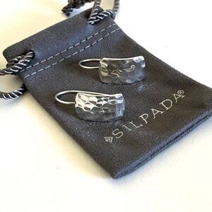 SILPADA W0991 Sterling Silver Hammered Curved Rectangle Earrings
